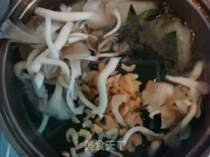 Make Sea belt twilight soup step 2