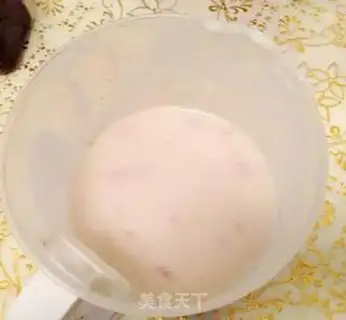 Make Rose cream step 13