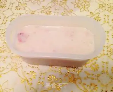 Make Rose cream step 14
