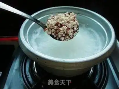 Make Cabbage, peanut rice congee step 4