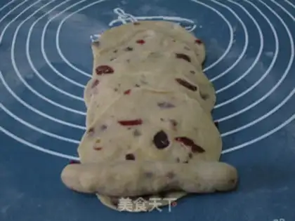 Make Cranberry rose rolls step 10