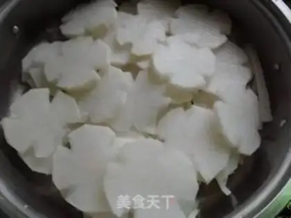 Make Black fish and radish turn around step 3