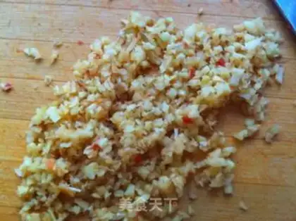 Make Homemade chili sauce step 2