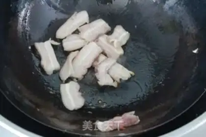 Make A simple return to the pot step 1