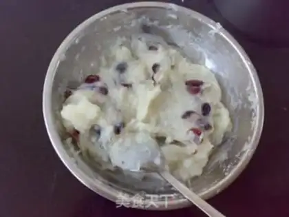 Make The cranberry cake step 6