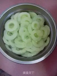 Make A white melon step 2