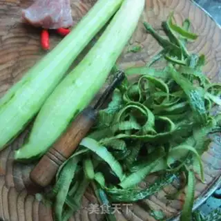 Make Fish cucumber step 1