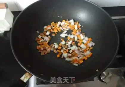 Make Pelican egg fried rice step 3
