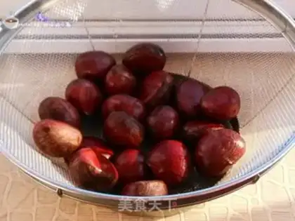 Make Sugar roasted chestnuts step 1