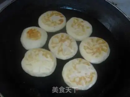 Make Potato pan helmet step 3