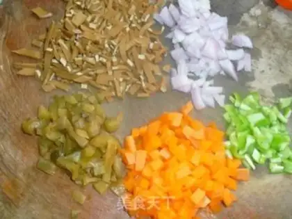 Make Potato pan helmet step 4
