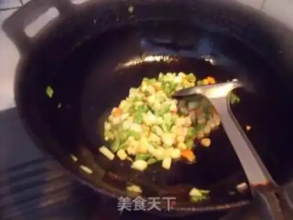 Make Garlic beans and fragrance step 4