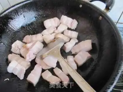 Make Garlic red meat step 7