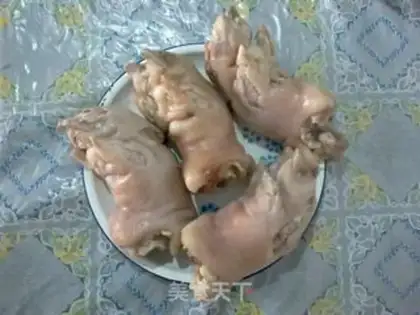 Make Soy pighands step 2