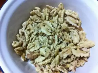 Make Amber walnuts step 3