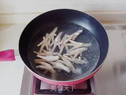 Make Frozen claws step 3