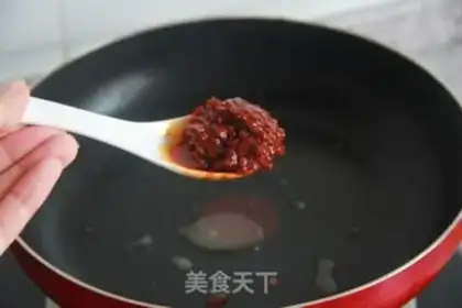 Make Hot pig hoof step 3
