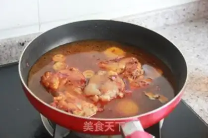 Make Hot pig hoof step 7