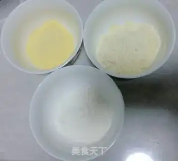 Make Gold and salt soup step 1