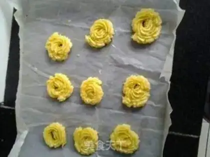 Make Butter cookies step 3