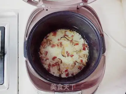 Make Dinosaur mushroom rice step 7