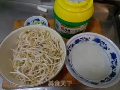 Make Soy soy bean sprouts step 0