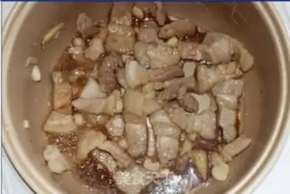 Make ♪ Scramble the pork ♪ step 5