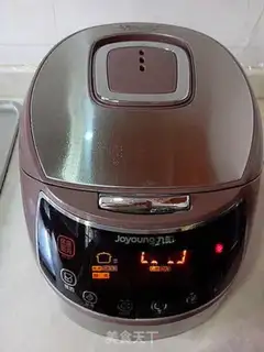 Make Dinosaur mushroom rice step 9