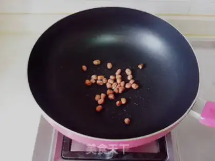 Make Dinosaur mushroom rice step 11