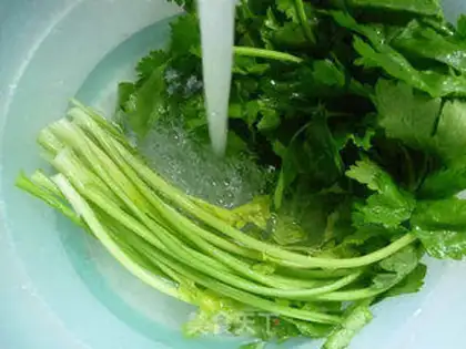 Make The apricot and celery step 1