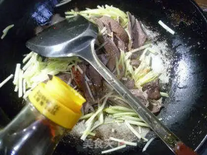 Make The sprouts and the pig
