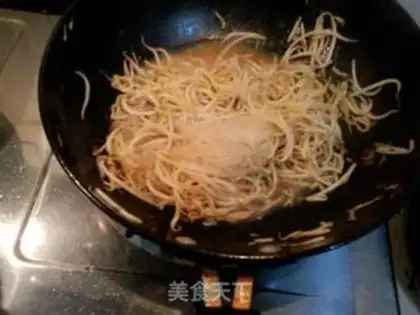 Make Soy soy bean sprouts step 4
