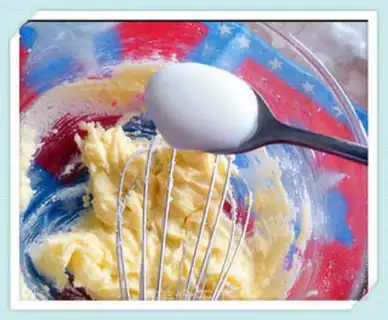 Make Animal cookies step 6
