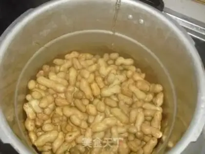 Make Boiled peanuts step 2