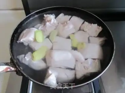 Make Spicy pig hands step 0