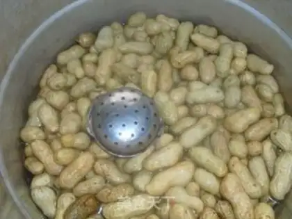 Make Boiled peanuts step 3