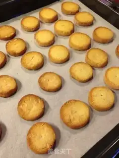 Make Frozen cookies step 15
