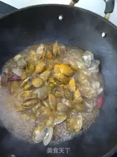 Make Curry popping clams step 7