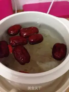Make Delicious silver ear soup step 3
