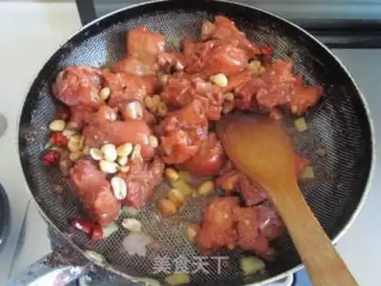 Make Spicy pig hands step 7