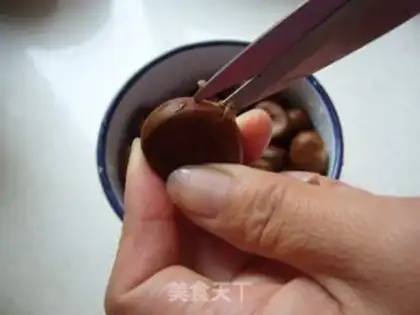Make High pressure cooker chestnuts step 2