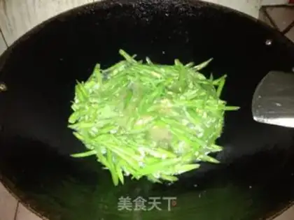 Make Garlic beans step 4