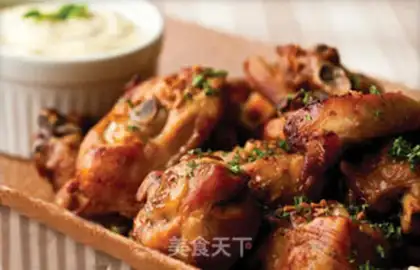 Make Chicken pieces of garlic roal sauce step 0