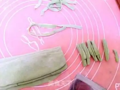 Make Emerald spinach noodles step 13