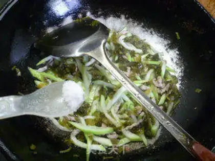 Make In the pickles, the spinal pastries bloom at night step 9
