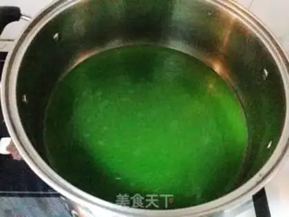 Make Emerald spinach noodles step 16