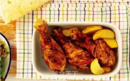 Make A chicken with sauce sticks step 0