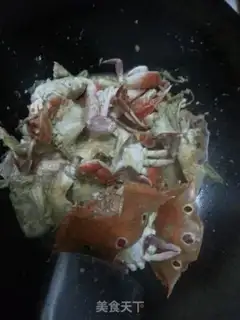 Make Ginger onions and crabs step 3