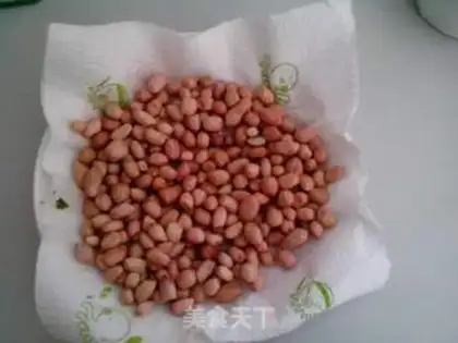 Make Old vinegar peanuts step 1