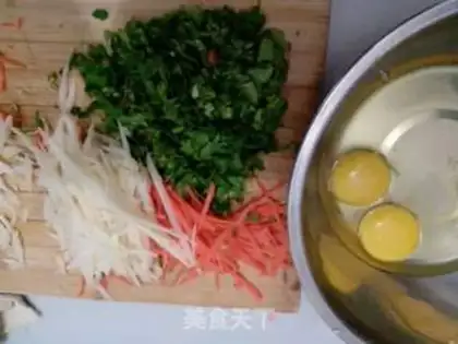 Make A fragrance eggcake step 1